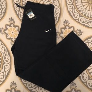 NWT Nike sweatpants
